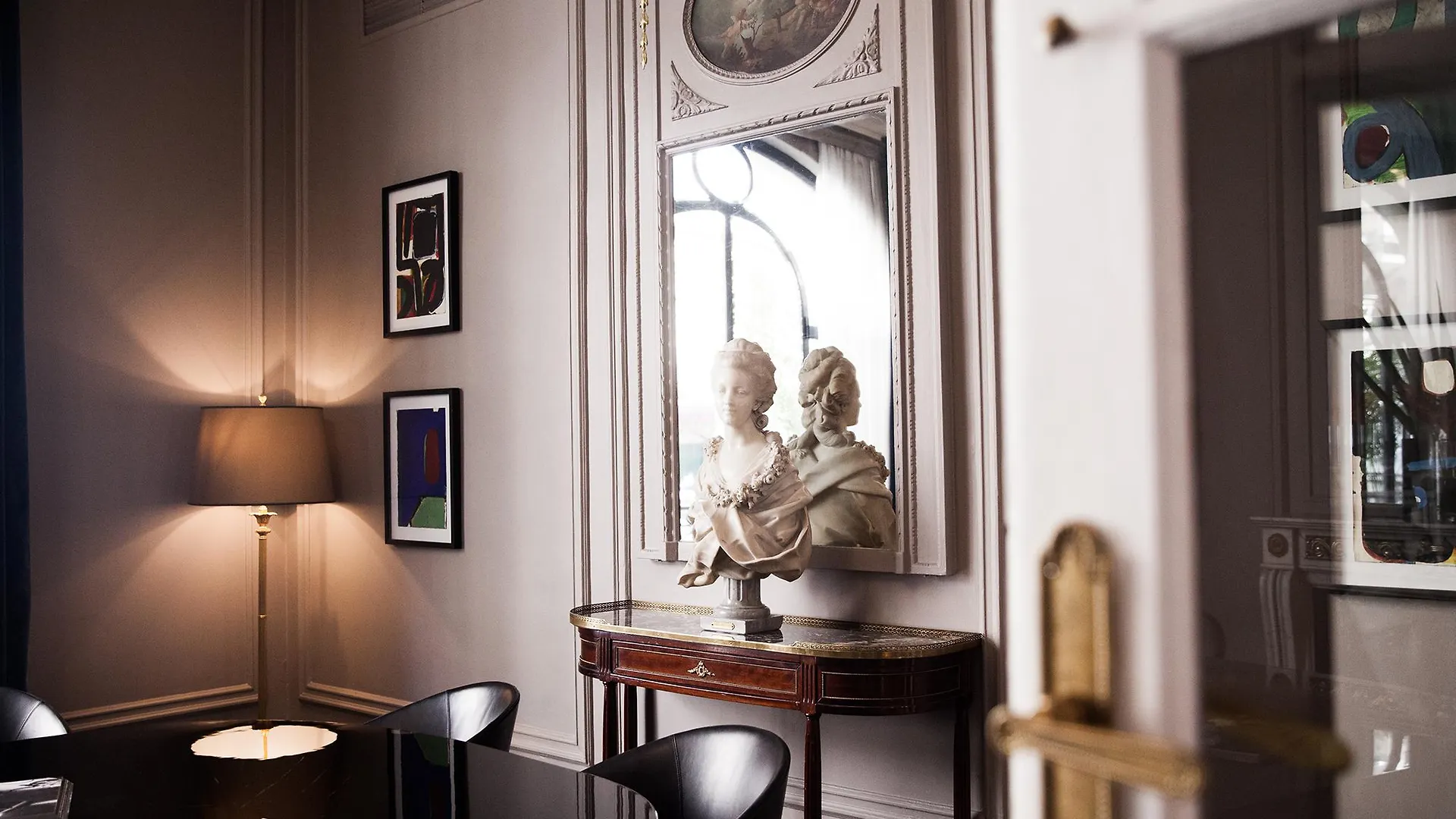Vernet Champs Elysees Hotel