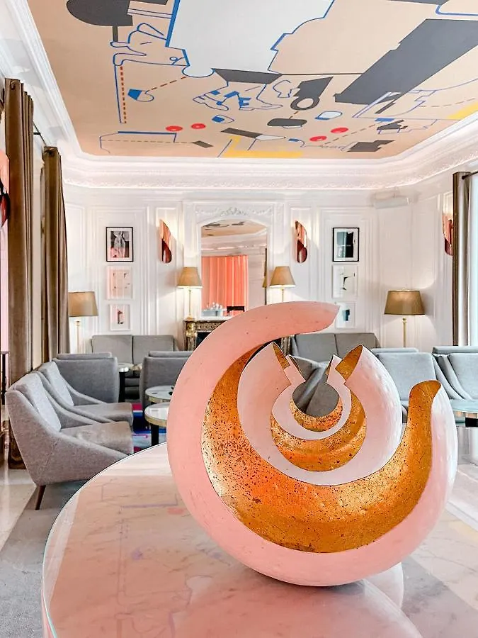 Vernet Champs Elysees Hotel Paris