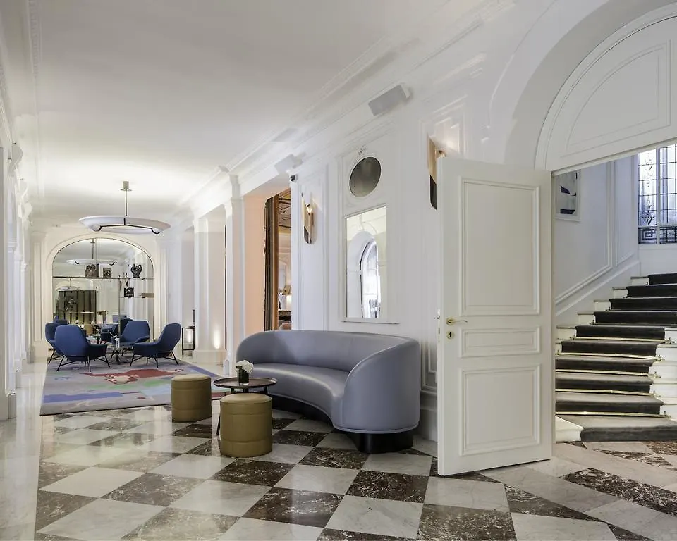 Vernet Champs Elysees 5* Paris
