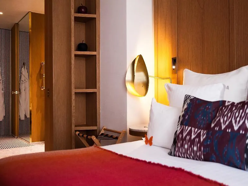 Hotel Vernet Champs Elysées París