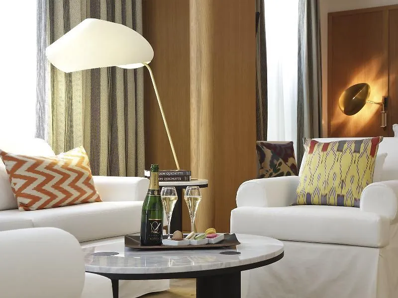 Hotel Vernet Champs Elysees 5*